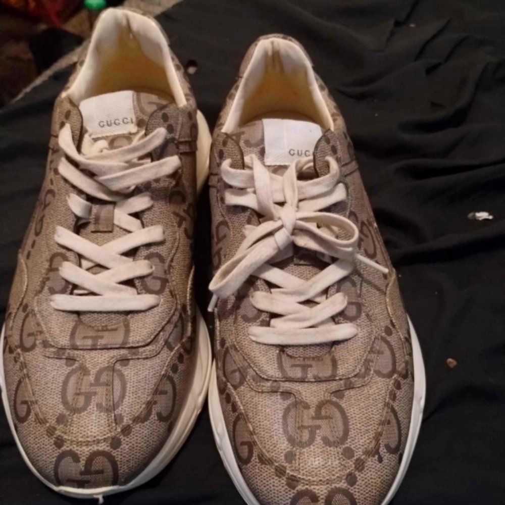 Gucci rython big Gs
